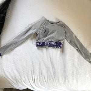 Gym shark crop top